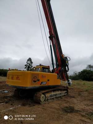 廣西聯(lián)達旋挖鉆機5-30米打樁挖樁深度--農(nóng)村城鎮(zhèn)地基打樁王